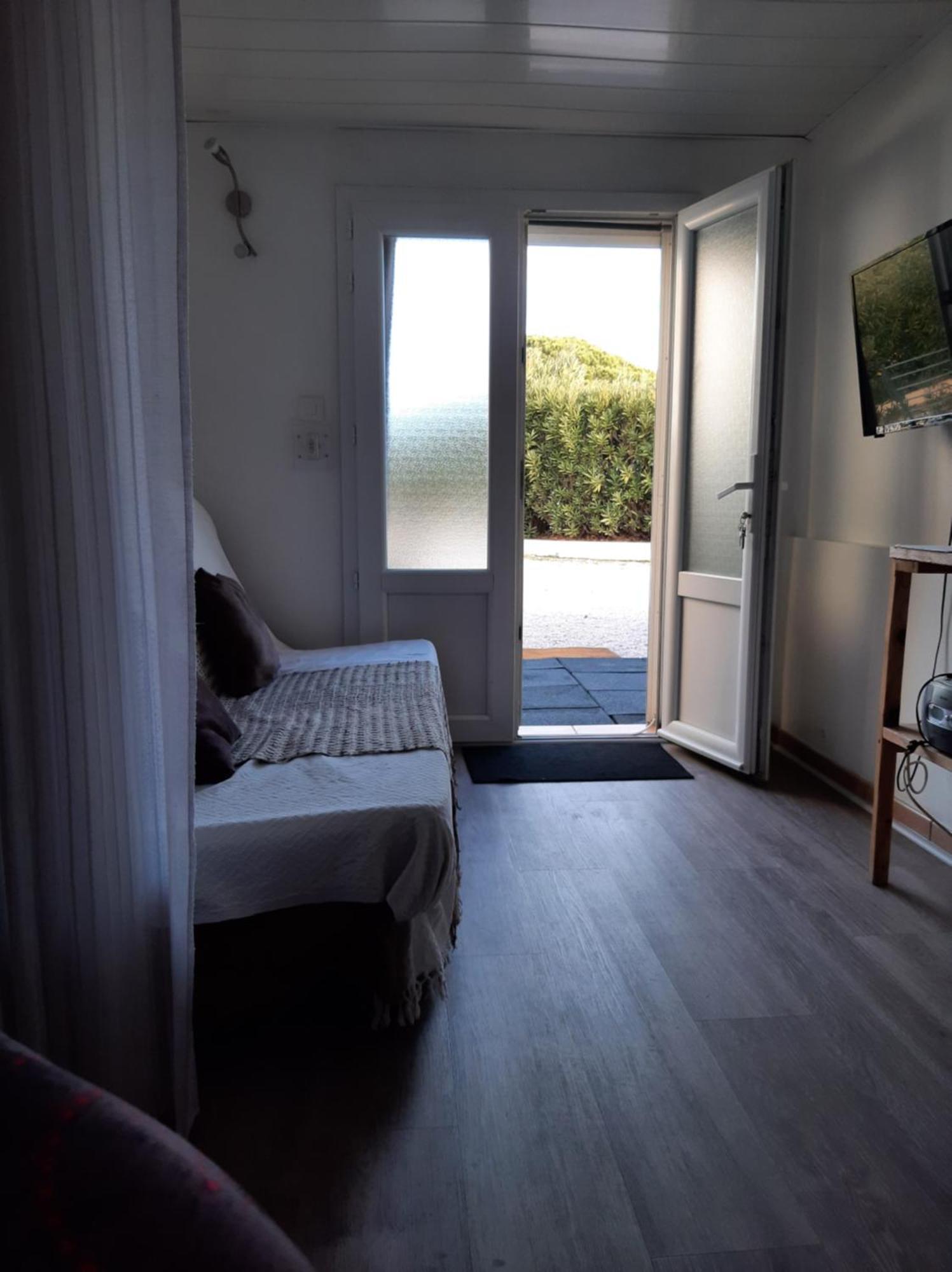 Appartement Meuble Bord De Mer Fos Sur Mer Fos-sur-Mer Bagian luar foto